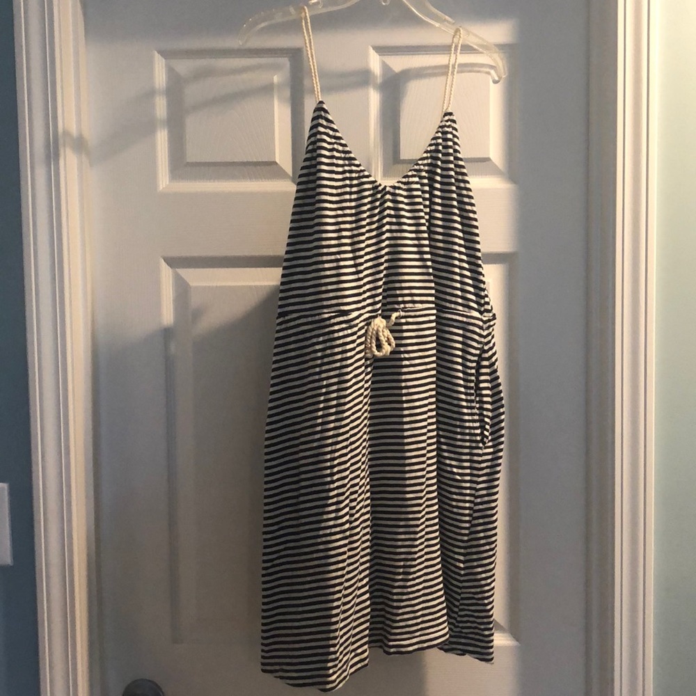 Summer sleeveless rope strap dress with pockets